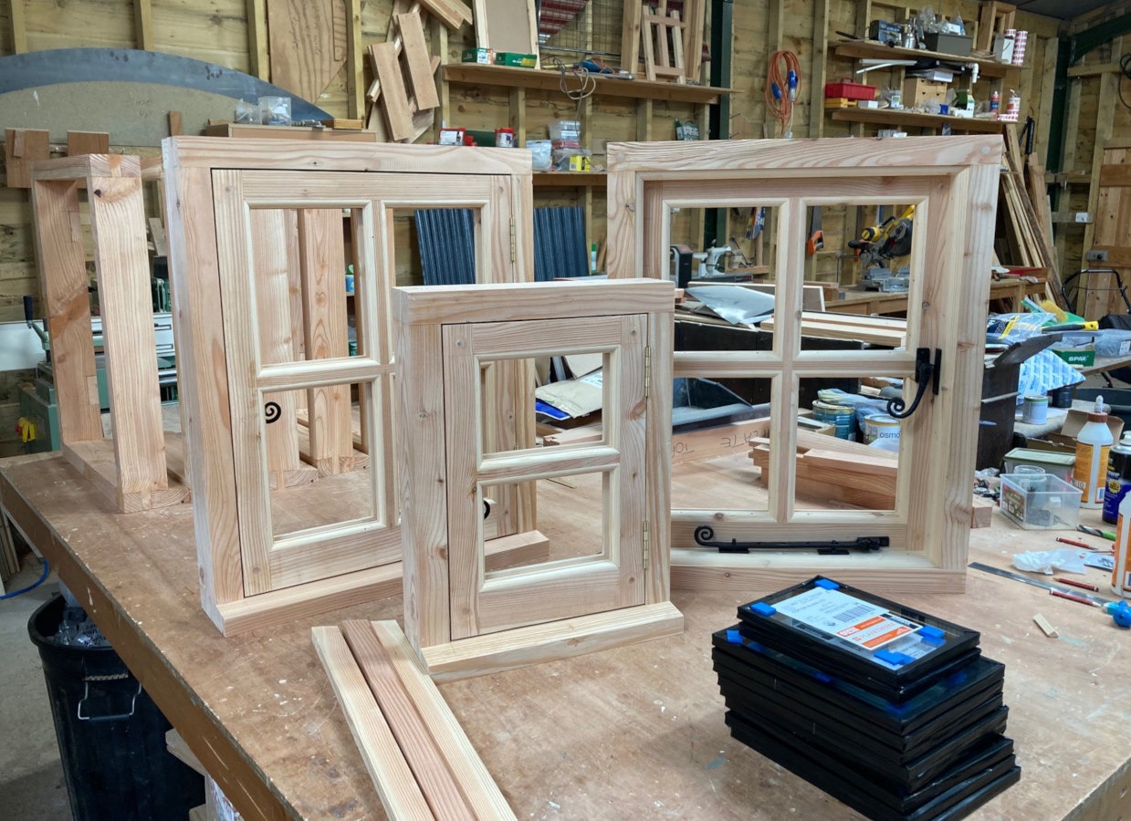Glazing Options - Wooden Window - Mountain Lodge Abergele